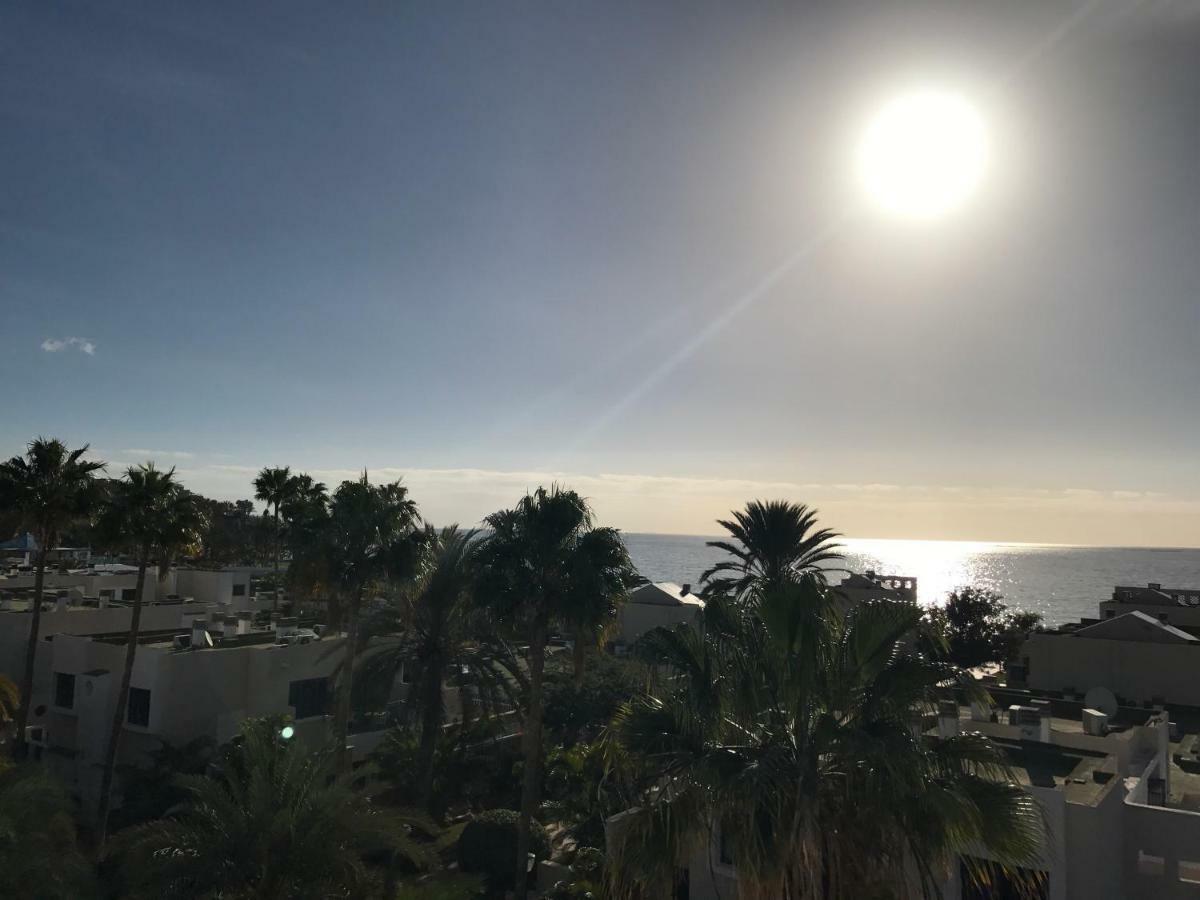 Moderno Apartamento Con Vistas Al Mar Playa Del Aguila  Екстер'єр фото